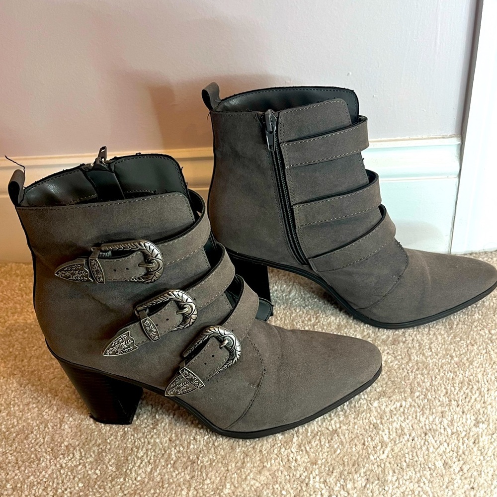 Gray suede botties size 8.5